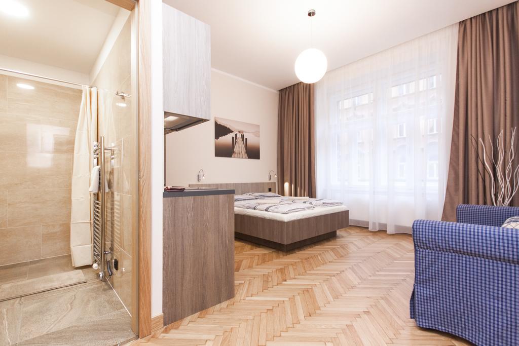 Manesova Astra Apartment Прага Стая снимка